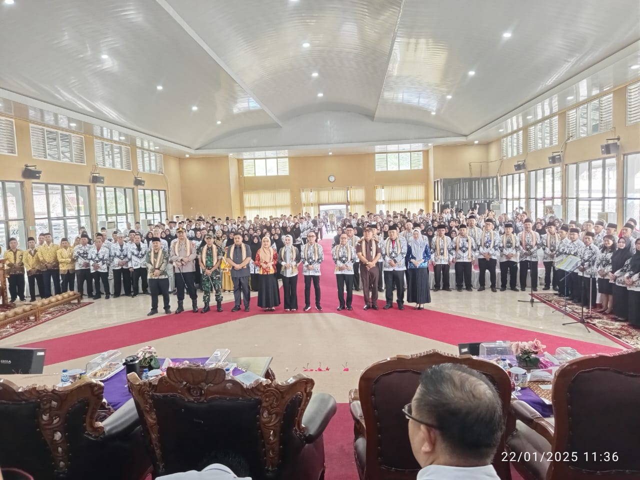 Bupati Way kanan menghadiri pelantikan persatuan Guru Republik Indonesia kabupaten Way Kanan Masa Bakti Tahun 2024 – 2029
