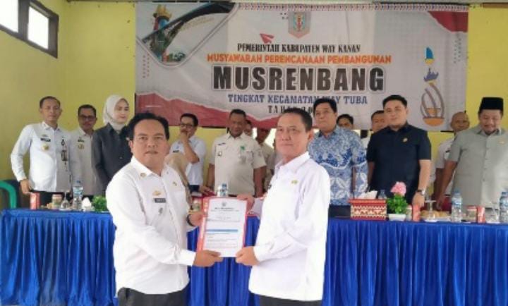 Wakil Bupati Way Kanan Drs. Ali Rahman, M.T. yang juga sebagai Bupati terpilih, menghadiri Musrenbang di Kecamatan Way Tuba