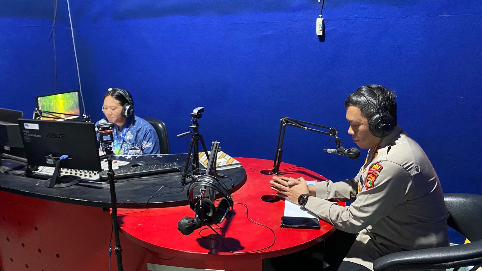 Kapolres Way Kanan AKBP Adanan Mangopang menghadiri dialog interaktif dengan tema cooling system wujud apresiasi atas keberhasilan pengamanan Pilkada 2024